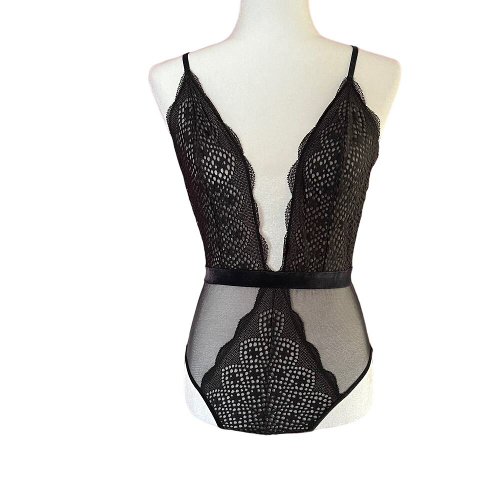 Victoria Secret Black Teddy Lingerie Bodysuit Womens Size M